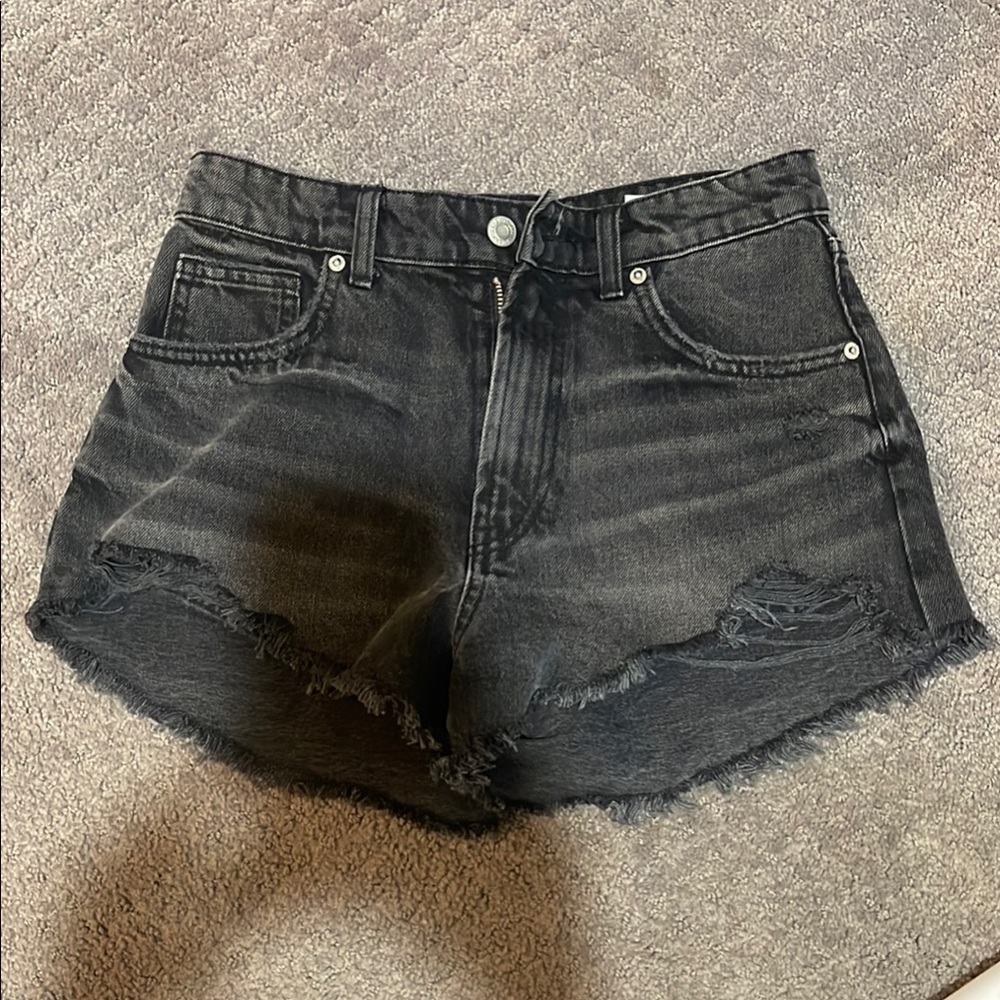 Zara Women's Black Denim Shorts size USA 4